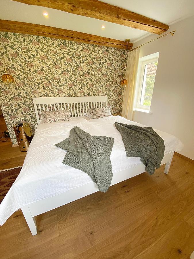 Historical Villa In The Heart Of Bled 2 Esterno foto